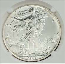 Load image into Gallery viewer, 1989 American Silver Eagle $1 NGC MS 69 .999 Fine Silver Coin

