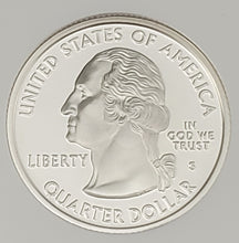 Load image into Gallery viewer, 2004 S Proof Silver Iowa State Quarter 25c NGC PF 69 Ultra Cameo
